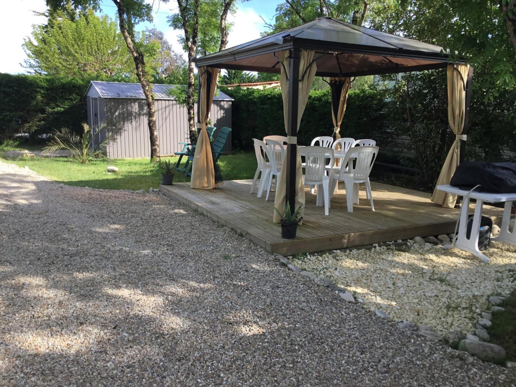 סן-ג'ורג'-דולרו La Cabane Oleronnaise מראה חיצוני תמונה